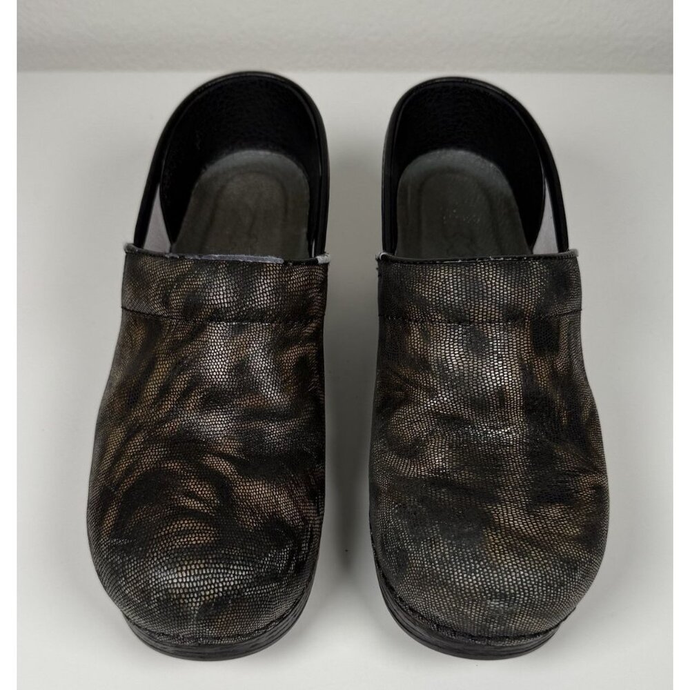 DANSKO Clogs Slip Resistant Tiger Swirl Pattern Textured Size 38 US 7.5-8